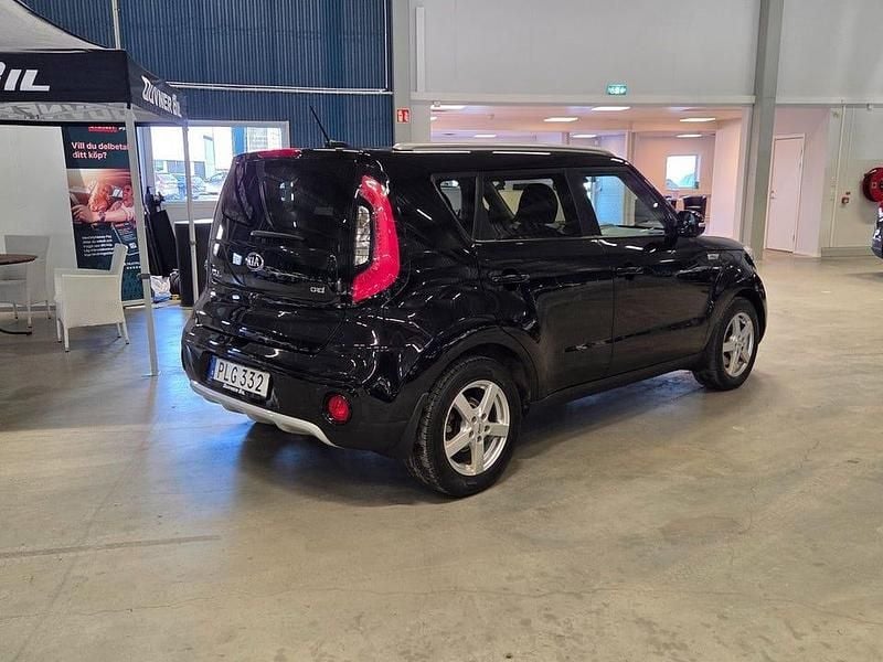 Begagnad Kia Soul Advance 136 HK (100 kW) 2017 Svart SUV