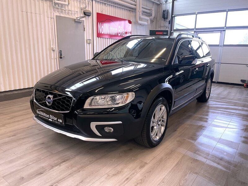 Begagnad Volvo XC70 Momentum 181 HK (133 kW) 2015 Svart SUV