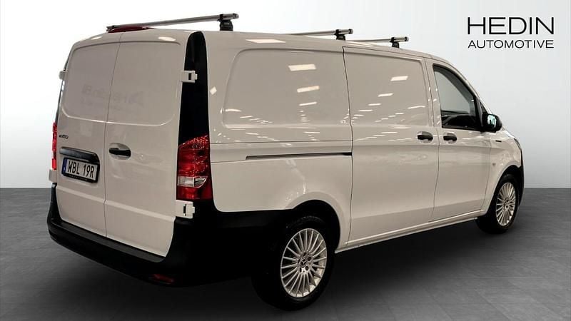 Begagnad Mercedes e-Vito 85 kW (116 HK) 2024 Minibuss