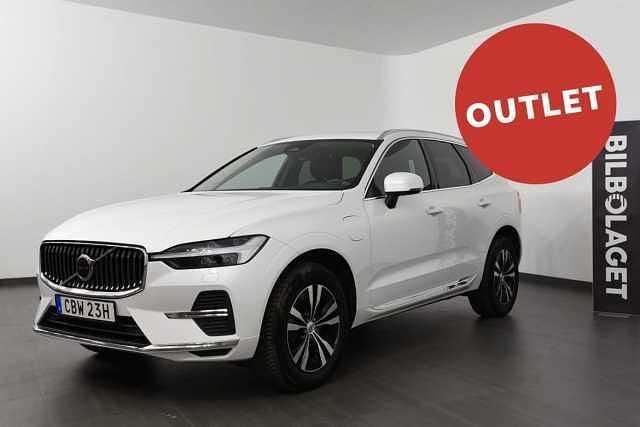 Begagnad Volvo XC60 Core 355 HK (261 kW) 2023 Vit SUV