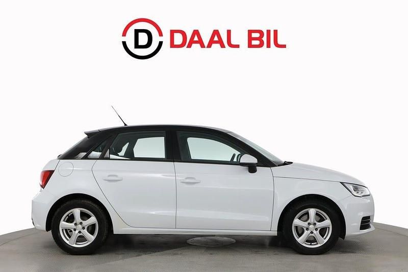 Begagnad Audi A1 Sportback Sport 125 HK (91 kW) 2015 Vit Halvkombi