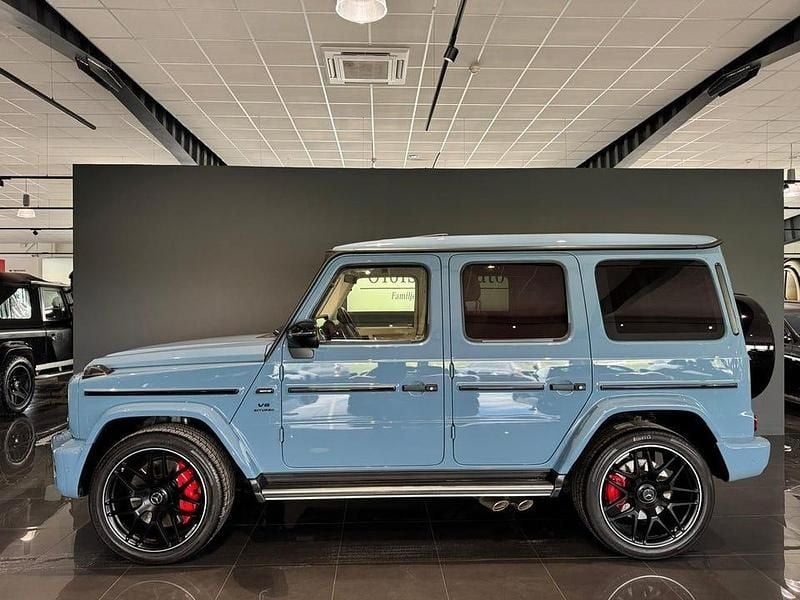 Blå Begagnad 2023 Mercedes G63 AMG AMG SUV | 1 749 000 kr (Marknadspris) - Bild 1/4
