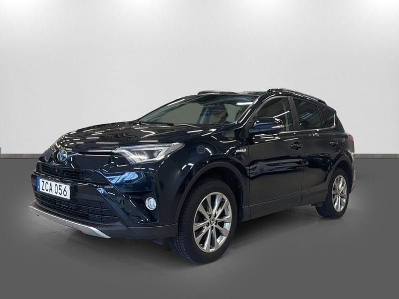 Begagnad Toyota RAV4 Hybrid Executive 197 HK (144 kW) 2017 Blå SUV