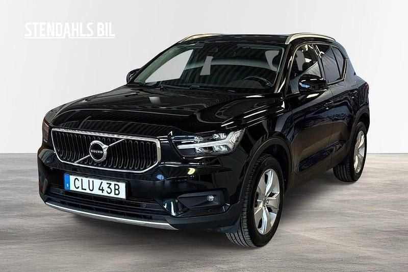 Begagnad Volvo XC40 Momentum 165 HK (121 kW) 2020 Svart SUV