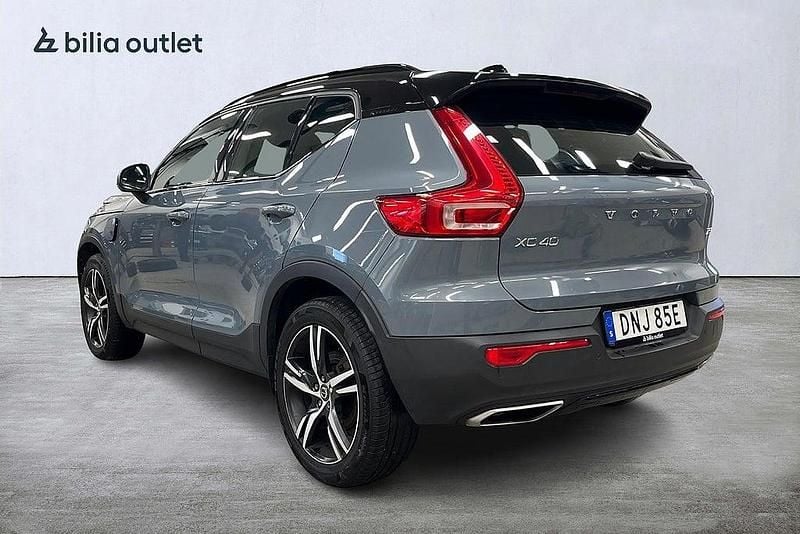 Begagnad Volvo XC40 R-Design 262 HK (192 kW) 2020 Grå SUV