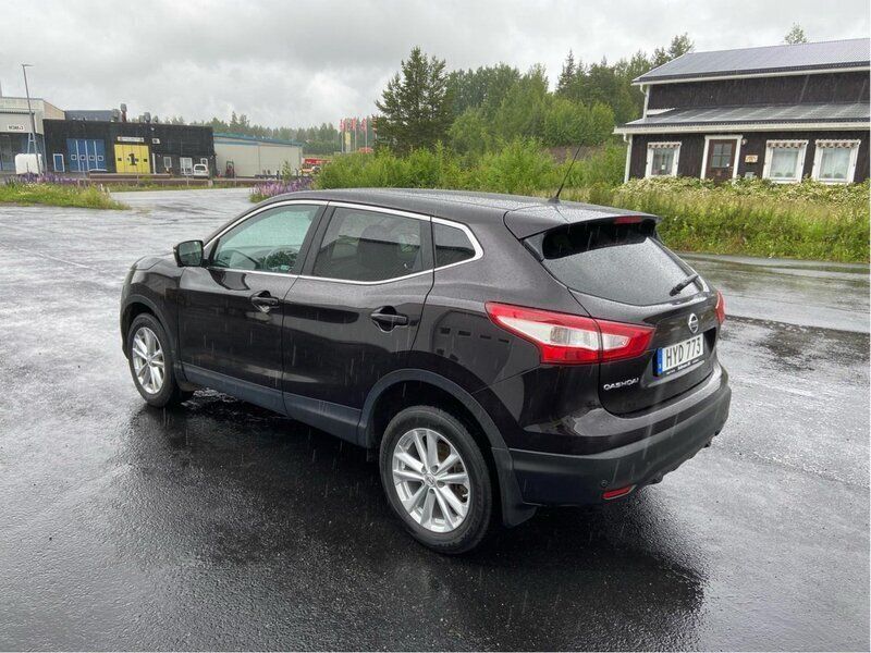 Begagnad 2016 Nissan Qashqai SUV | 159 000 kr (Marknadspris) - Bild 1/4