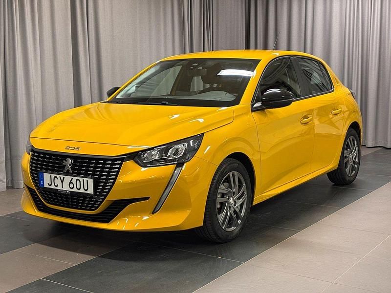 Gul Begagnad 2022 Peugeot 208 Active Halvkombi | 149 800 kr (Marknadspris) - Bild 1/4