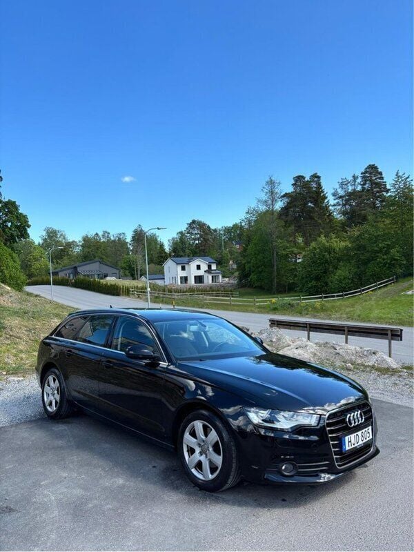 Svart Begagnad 2014 Audi A6 Kombi | 140 000 kr (Marknadspris) - Bild 1/4