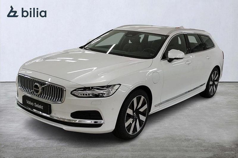 Vit Begagnad 2024 Volvo V90 Plus Kombi | 549 000 kr (Marknadspris) - Bild 1/3
