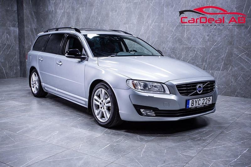 Silver Begagnad 2014 Volvo V70 Dynamic Kombi | 139 800 kr (Dyr) - Bild 1/4