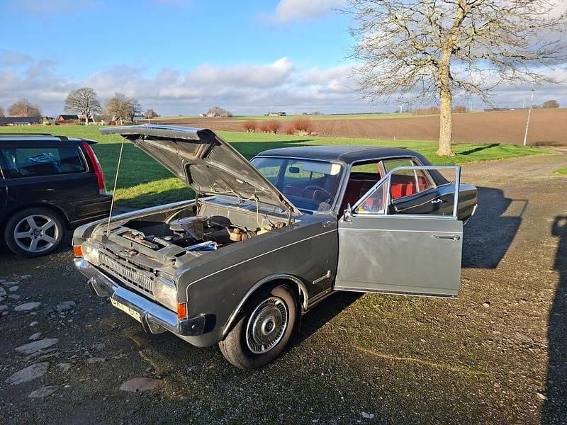 Begagnad Opel Commodore 115 HK (84 kW) 1967 Sedan
