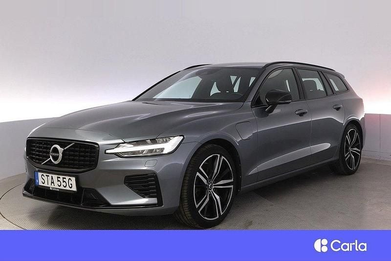 Grå Begagnad 2020 Volvo V60 R-Design Kombi | 404 900 kr (Lite dyr) - Bild 1/4