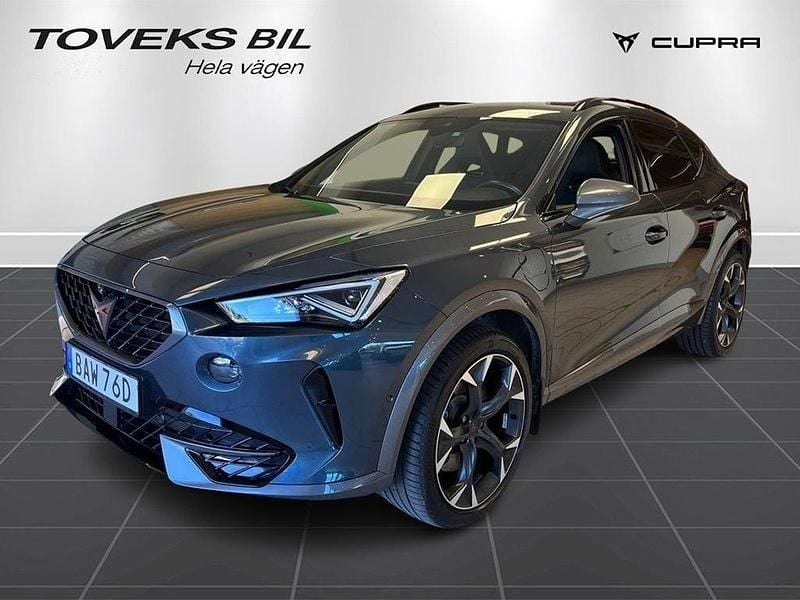 Grå Begagnad 2024 Cupra Formentor VZ SUV | 339 000 kr (Marknadspris) - Bild 1/4