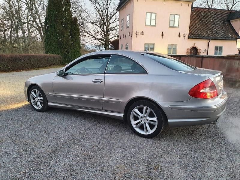 Begagnad Mercedes CLK200 AMG 184 HK (135 kW) 2009 Sportkupé