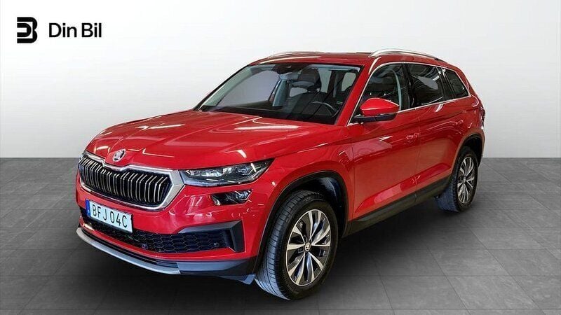 Röd Begagnad 2022 Skoda Kodiaq Style SUV | 364 900 kr (Bra pris) - Bild 1/4