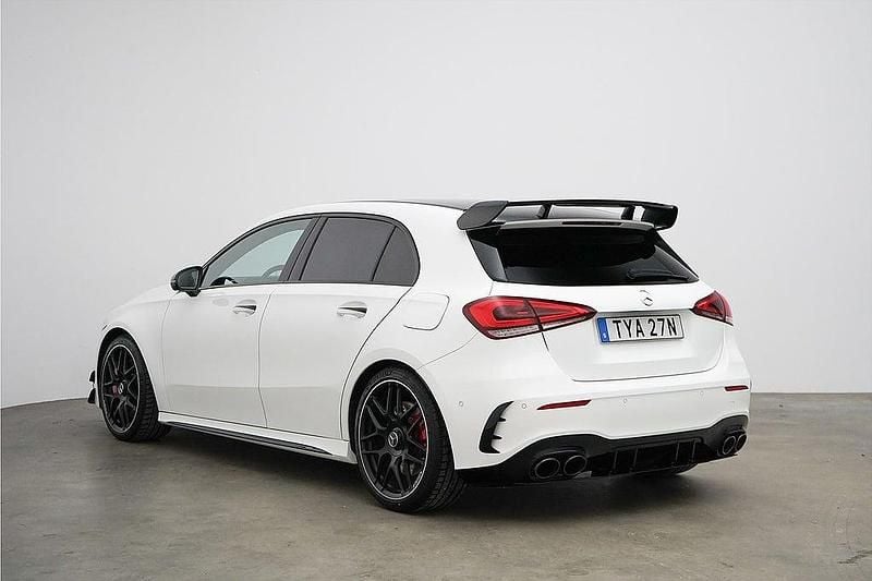 Begagnad Mercedes A45 AMG SE 422 HK (310 kW) 2022 Vit Sportkupé
