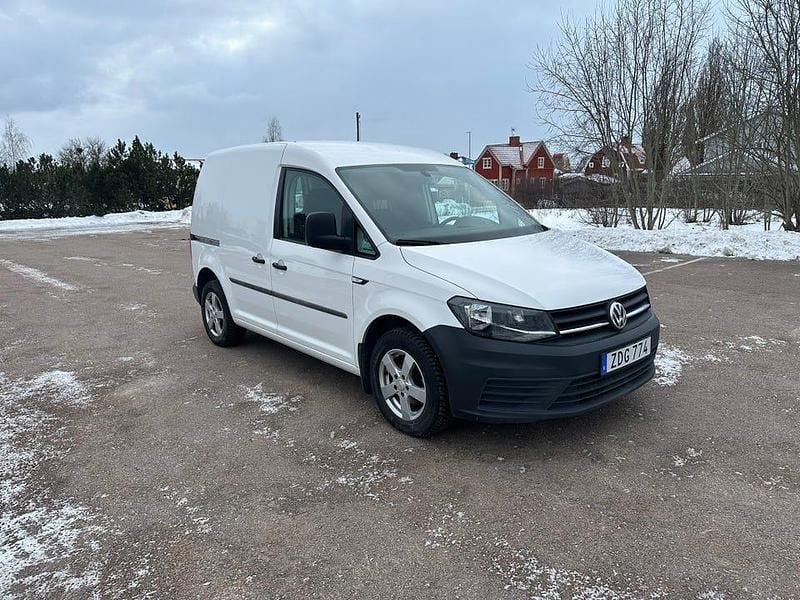 Begagnad 2018 VW Caddy Minibuss | 95 500 kr (Bra pris) - Bild 1/4
