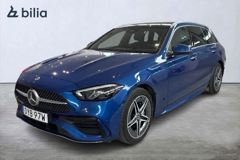 Blå Begagnad 2022 Mercedes C300e AMG Kombi | 489 900 kr (Lite dyr) - Bild 1/3