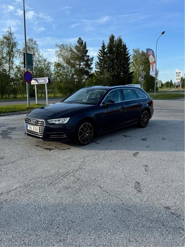 Blå Begagnad 2017 Audi A4 Proline Kombi | 165 000 kr (Marknadspris) - Bild 1/4