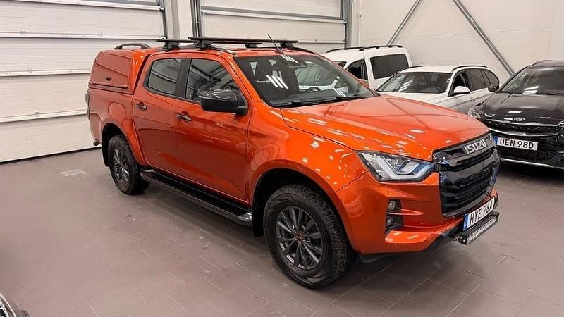 Orangemetallic Begagnad 2023 Isuzu D-Max Pickup | 537 900 kr (Superpris) - Bild 1/4