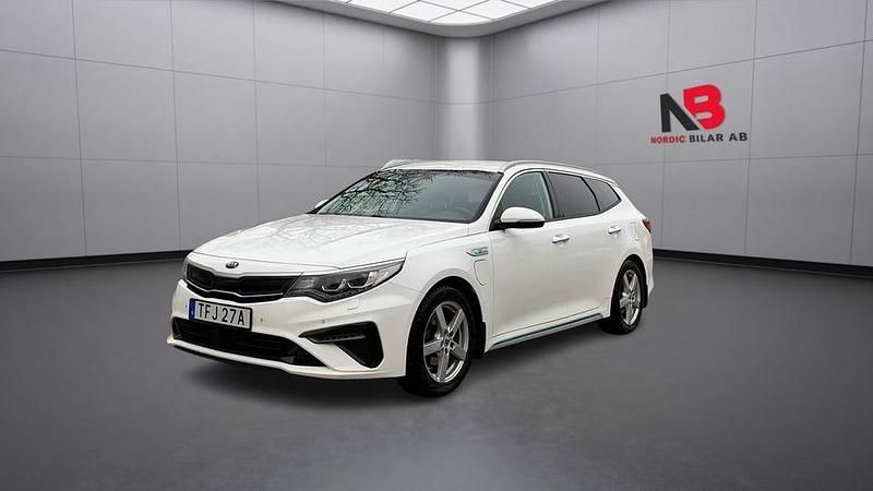 Vit Begagnad 2019 Kia Optima Sport Kombi | 129 900 kr (Marknadspris) - Bild 1/4
