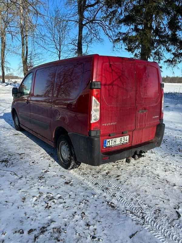 Begagnad Peugeot Expert 90 HK (66 kW) 2012 Van