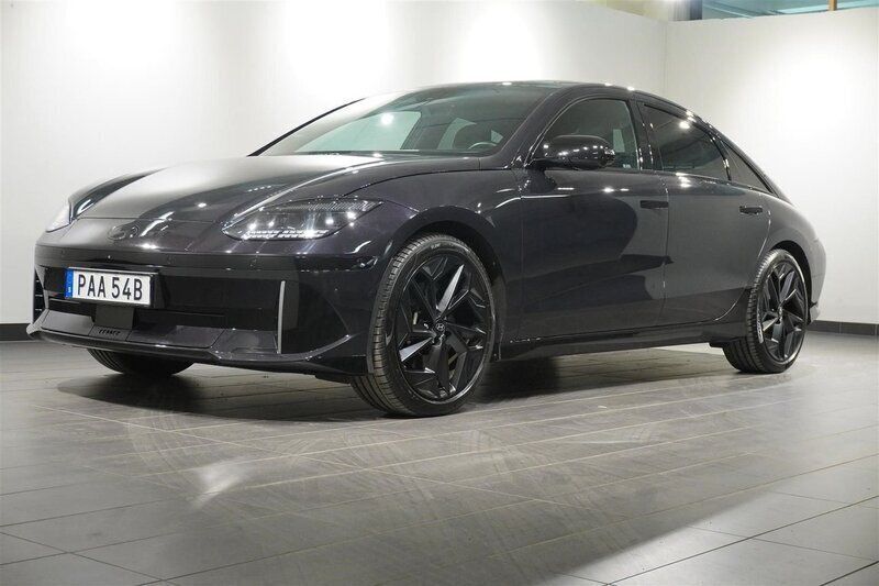 Begagnad Hyundai Ioniq 6 Edition 239 kW (325 HK) 2023 Blå (biophillic blue (pearl)) Sedan