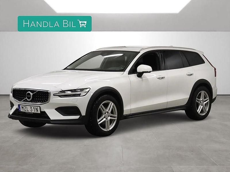 Vit Begagnad 2019 Volvo V60 CC Kombi | 259 900 kr (Marknadspris) - Bild 1/4