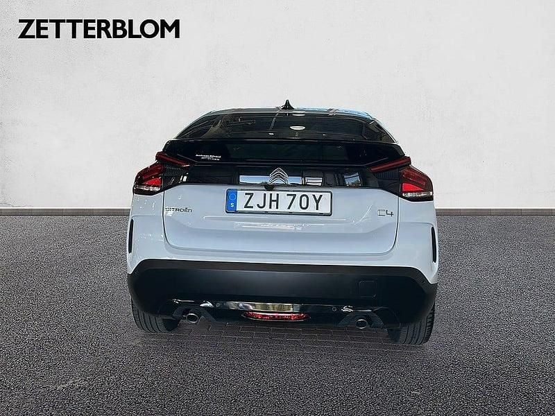 Begagnad Citroën C4 Shine 131 HK (96 kW) 2024 Vit Halvkombi
