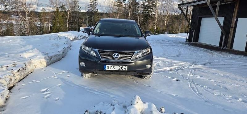 Begagnad Lexus RX450h Luxury Line 299 HK (219 kW) 2011 Mörkgrå metallic SUV