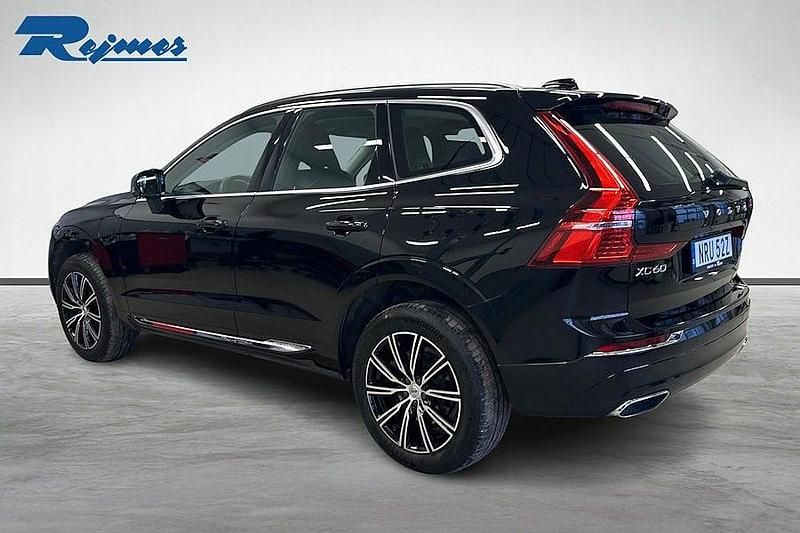 Begagnad Volvo XC60 Inscription 253 HK (186 kW) 2020 Svart SUV