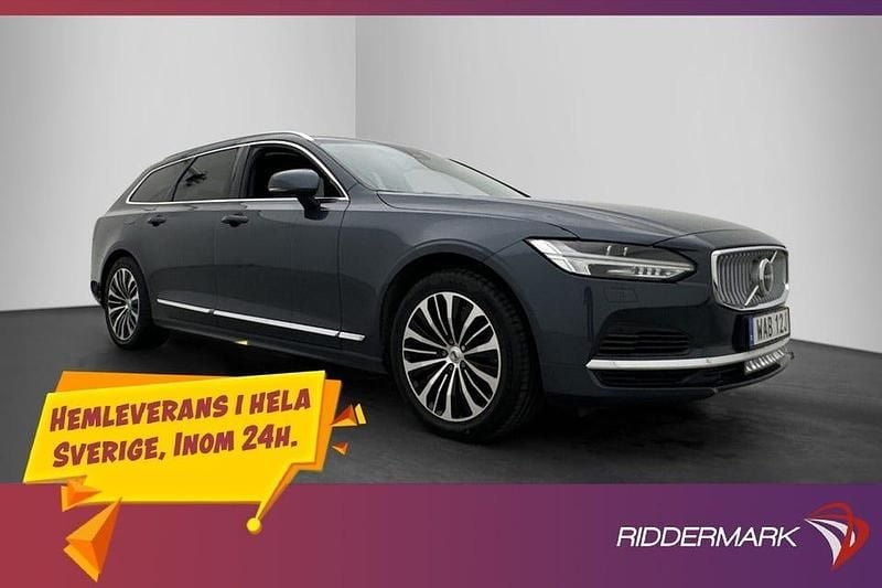 Mblå Begagnad 2023 Volvo V90 Core Kombi | 338 700 kr (Marknadspris) - Bild 1/3