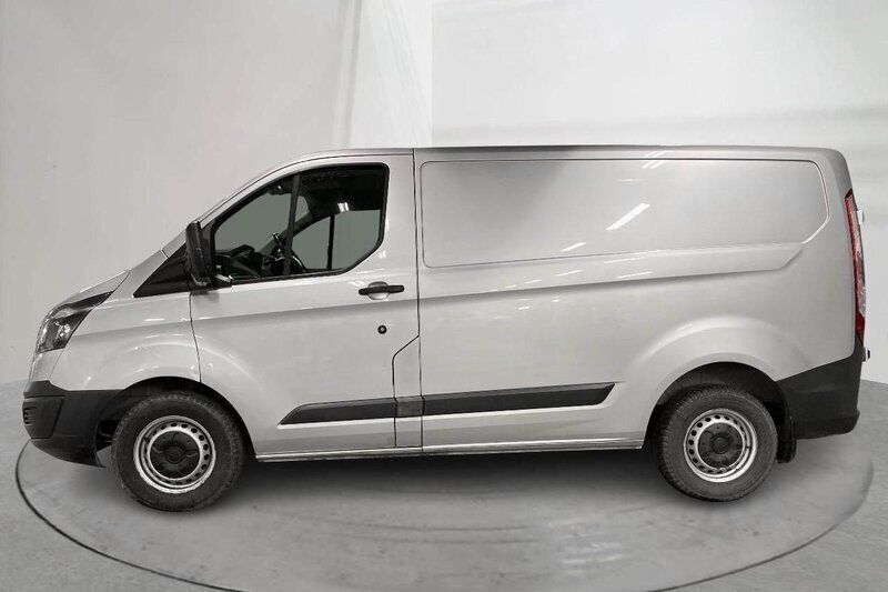 Grå Begagnad 2015 Ford Transit Custom Van | 80 000 kr (Bra pris) - Bild 1/4