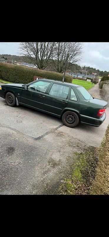 Begagnad 1998 Volvo S70 Sedan | 15 000 kr (Bra pris) - Bild 1/4