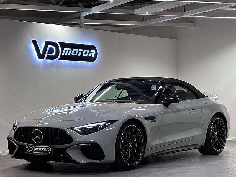 Grå Begagnad 2022 Mercedes SL63 AMG Exclusive Cab | 1 539 700 kr - Bild 1/4