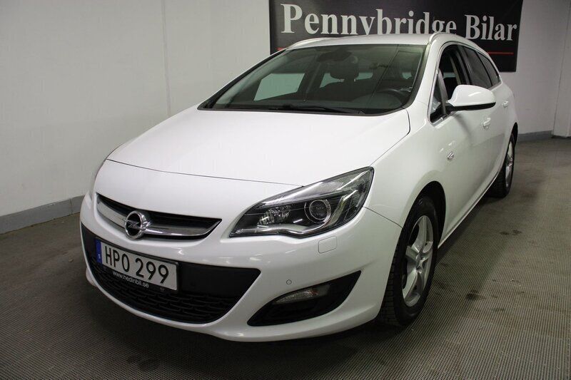 Vit Begagnad 2014 Opel Astra Enjoy Kombi | 79 000 kr (Marknadspris) - Bild 1/4