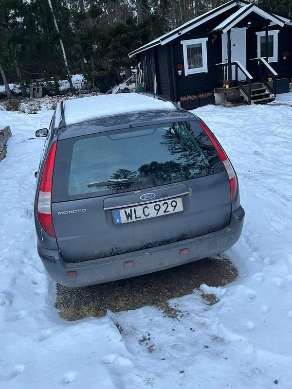 Begagnad 2005 Ford Mondeo Kombi | 6 000 kr (Superpris) - Bild 1/4