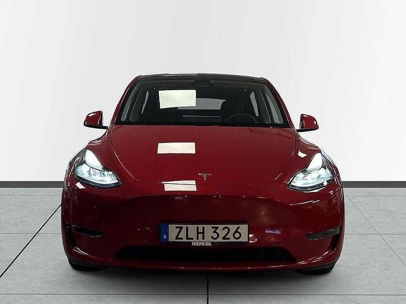 Begagnad Tesla Model Y Long Range AWD 378 kW (514 HK) 2022 Röd SUV