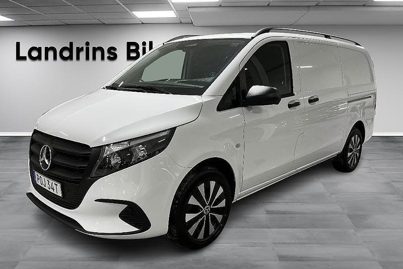 Begagnad Mercedes Vito 163 HK (119 kW) 2025 Arktiskt vit Van