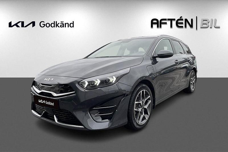 Grå Begagnad 2023 Kia Ceed Sportswagon Advance Kombi | 339 900 kr - Bild 1/4