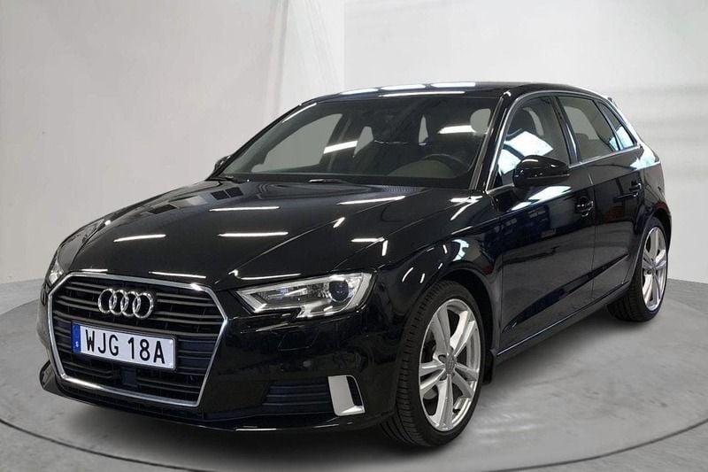 Svart Begagnad 2020 Audi A3 Proline | 178 000 kr (Superpris) - Bild 1/4