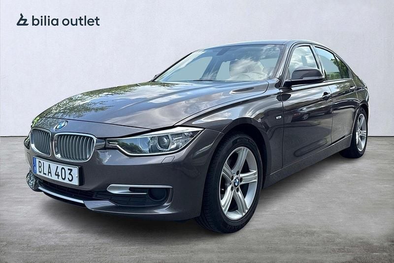 Brun Begagnad 2012 BMW 320 Sedan | 129 900 kr (Marknadspris) - Bild 1/3