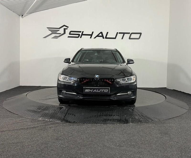 Begagnad BMW 320 Sport Line 184 HK (135 kW) 2014 Svart Kombi
