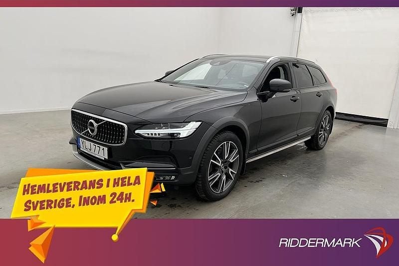 Svart Begagnad 2017 Volvo V90 CC Pro Kombi | 329 800 kr (Marknadspris) - Bild 1/3