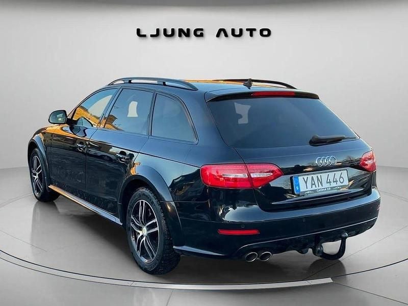 Begagnad Audi A4 Allroad Sport 190 HK (139 kW) 2016 Svart Kombi