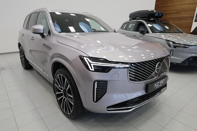 Ny Volvo XC90 455 HK (334 kW) 2026 Silver SUV