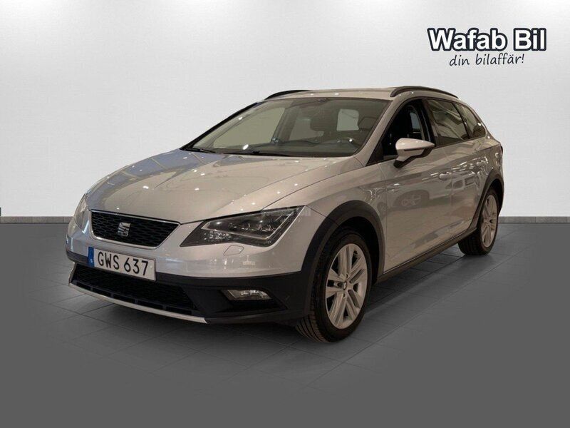Silver Begagnad 2015 Seat Leon X-Perience 4Drive Kombi | 136 000 kr - Bild 1/4
