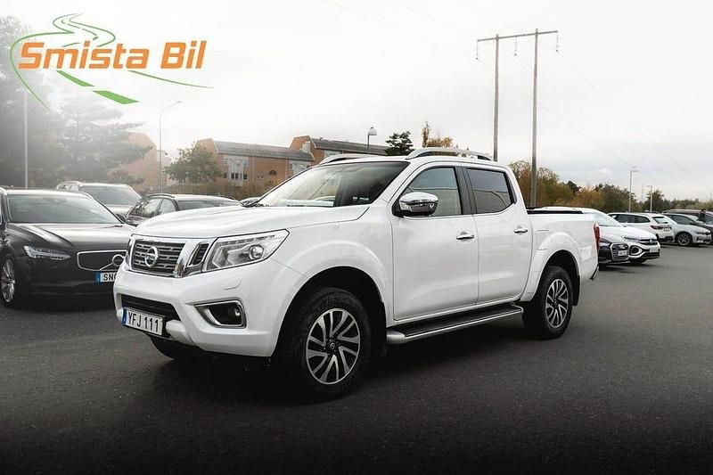 Vit Begagnad 2016 Nissan Navara 360º Pickup | 178 900 kr (Bra pris) - Bild 1/3