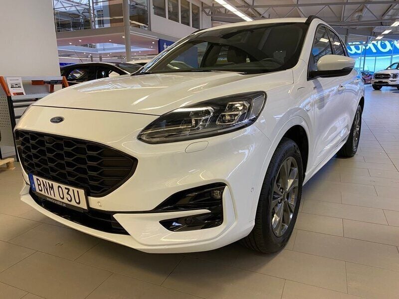 Vit Begagnad 2022 Ford Kuga ST-Line SUV | 339 000 kr (Dyr) - Bild 1/1
