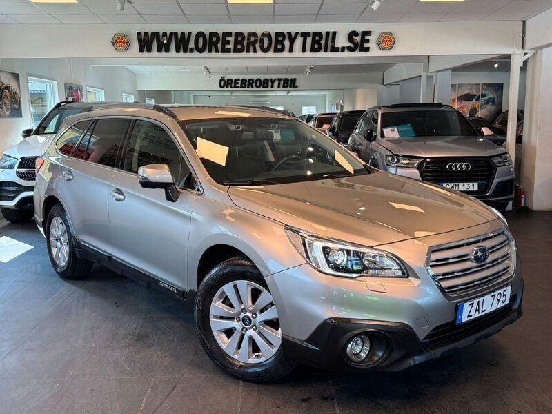 Ljusbrun Begagnad 2017 Subaru Outback SUV | 239 900 kr (Marknadspris) - Bild 1/4